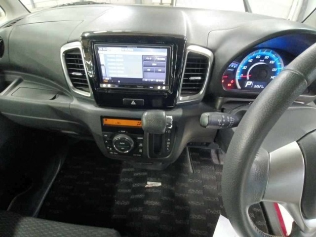 Suzuki SPACIA 2014 7118244-11