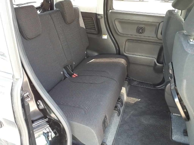Suzuki SPACIA 2023 7118246-10