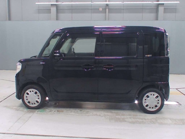 Suzuki SPACIA 2023 7118246-4