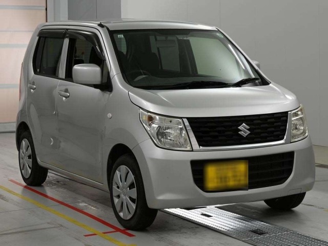 Suzuki WAGON R 2015 7119320-5