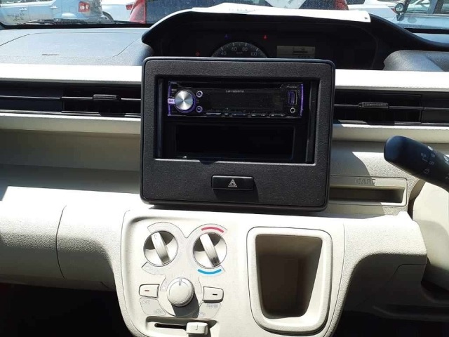 Suzuki WAGON R 2018 7119329-9