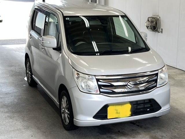 Suzuki WAGON R 2015 7119337-4
