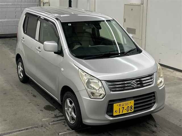 Suzuki WAGON R 2013 7119365-0