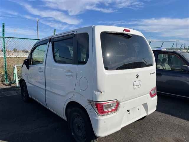 Suzuki WAGON R 2022 7119377-1