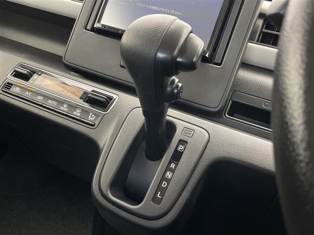 Suzuki WAGON R 2018 7119667-5