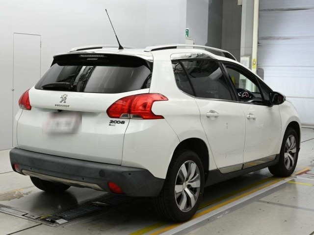 Peugeot 2008 2015 7123172-1