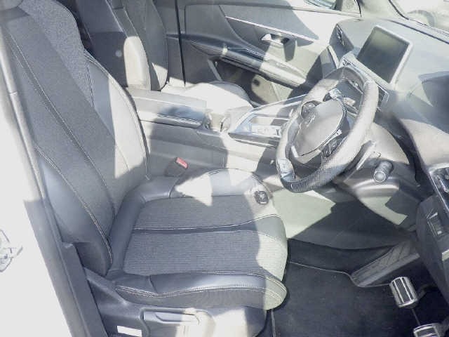 Peugeot 3008 2017 7139102-7