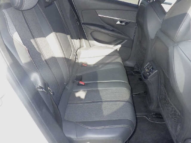 Peugeot 3008 2017 7139102-8
