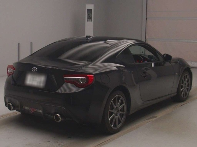 Toyota 86 2018 7131810-1