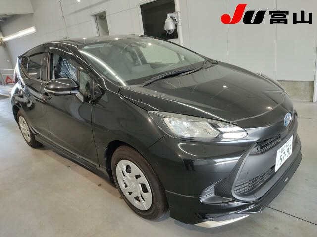 Toyota AQUA 2022 7125419-0