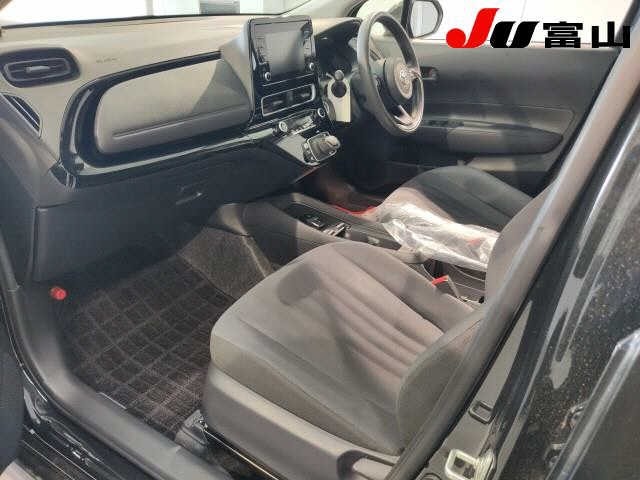 Toyota AQUA 2022 7125419-3