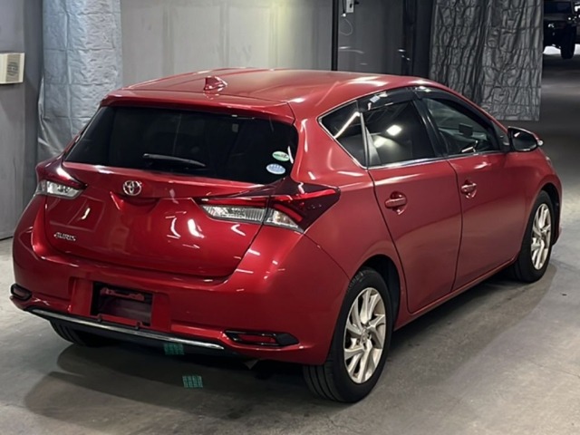 Toyota AURIS 2016 7127256-5