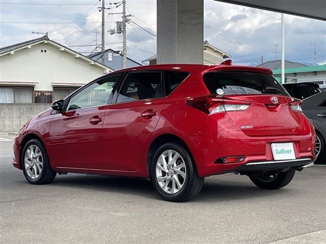 Toyota AURIS 2015 7127330-13