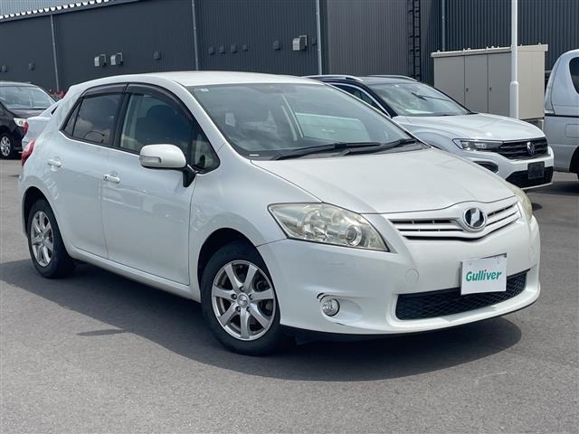 Toyota AURIS 2011 7127347-0