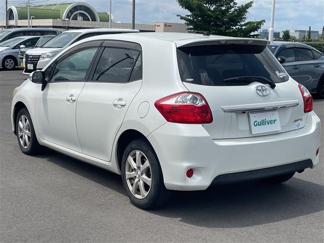 Toyota AURIS 2011 7127347-11