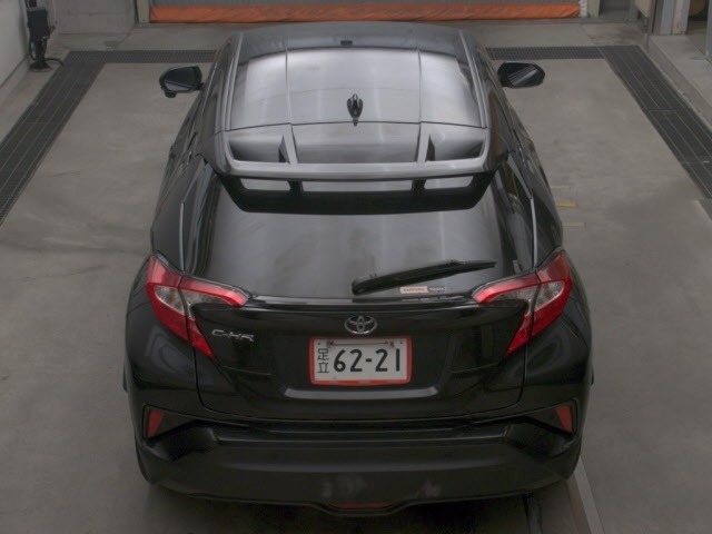Toyota C-HR 2021 7126874-7
