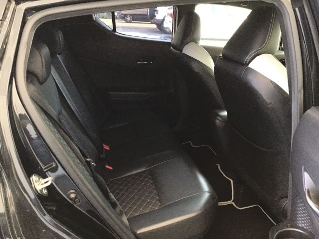 Toyota C-HR 2019 7126926-6