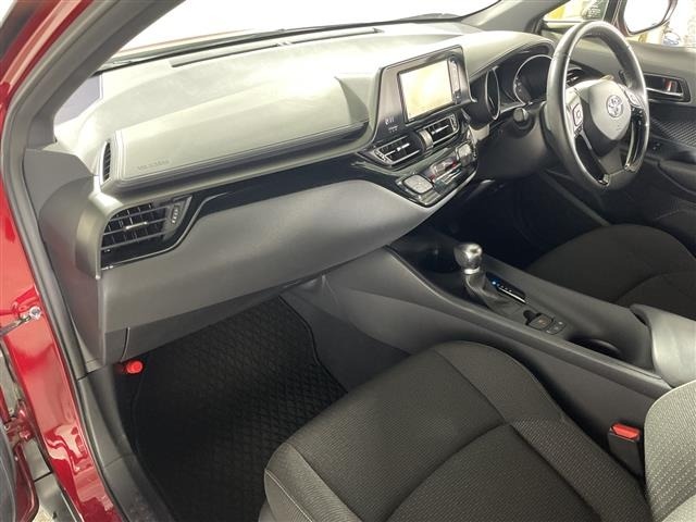 Toyota C-HR 2018 7127822-8