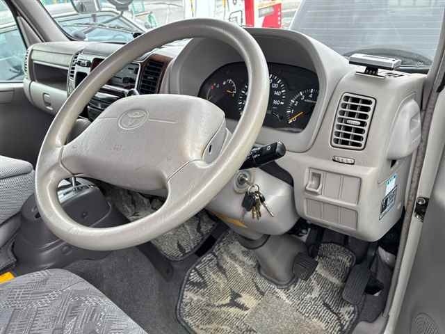 Toyota CAMROAD 2010 7127488-3