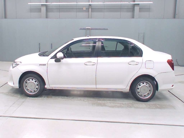 Toyota COROLLA AXIO 2018 7124785-4