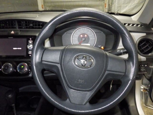 Toyota COROLLA AXIO 2013 7124897-4