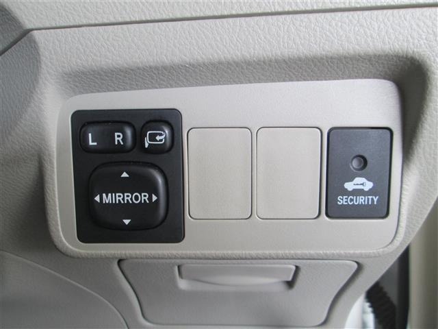 Toyota COROLLA AXIO 2007 7125014-5