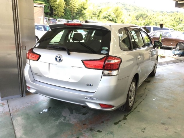 Toyota COROLLA FIELDER 2018 7132691-4
