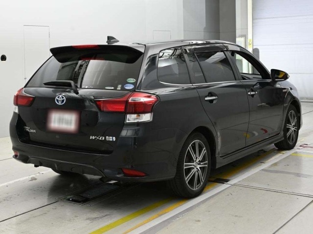 Toyota COROLLA FIELDER 2017 7132718-1