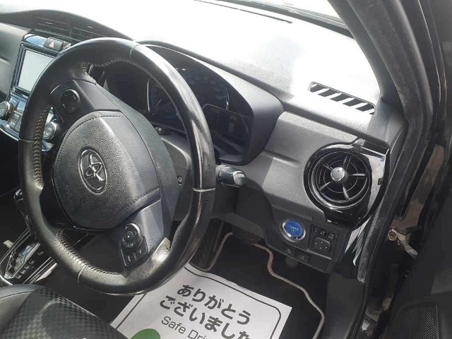 Toyota COROLLA FIELDER 2017 7132718-9