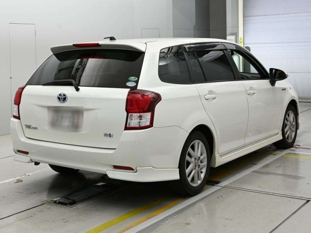 Toyota COROLLA FIELDER 2014 7132734-1