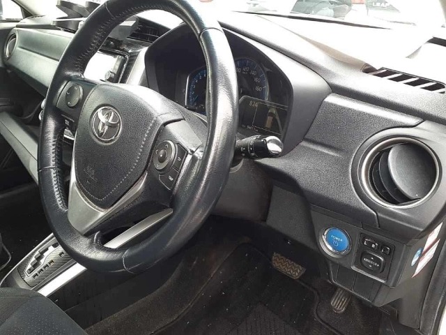 Toyota COROLLA FIELDER 2014 7132734-9