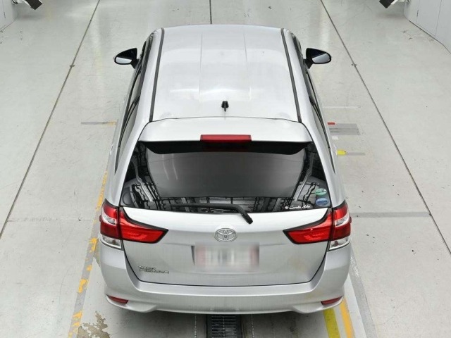 Toyota COROLLA FIELDER 2017 7132735-8