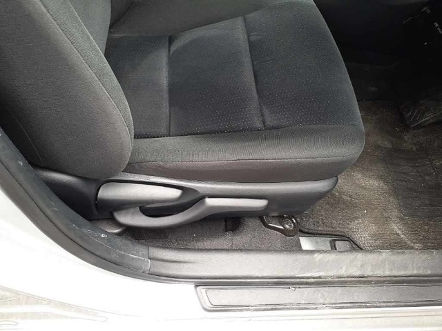 Toyota COROLLA FIELDER 2019 7132766-10