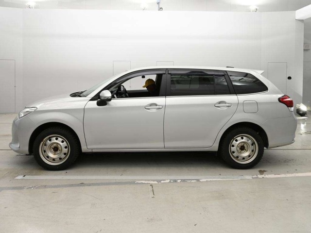 Toyota COROLLA FIELDER 2019 7132766-4