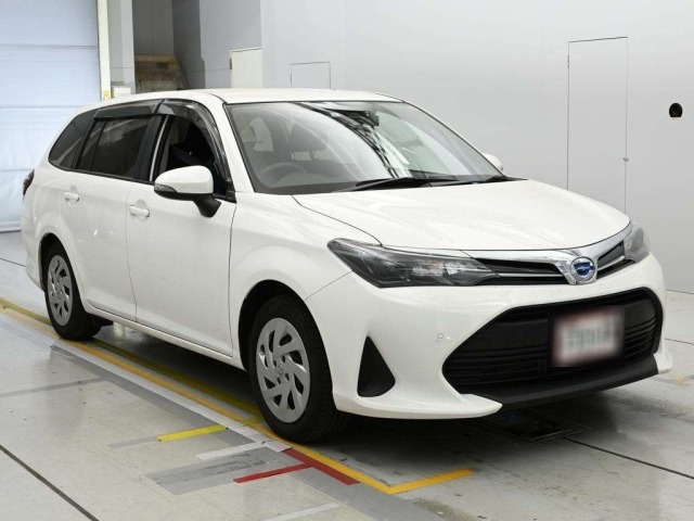 Toyota COROLLA FIELDER 2023 7132798-5