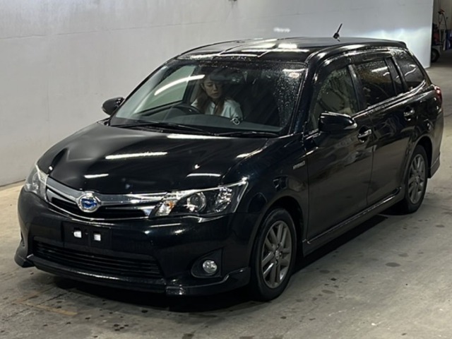 Toyota COROLLA FIELDER 2015 7132994-0