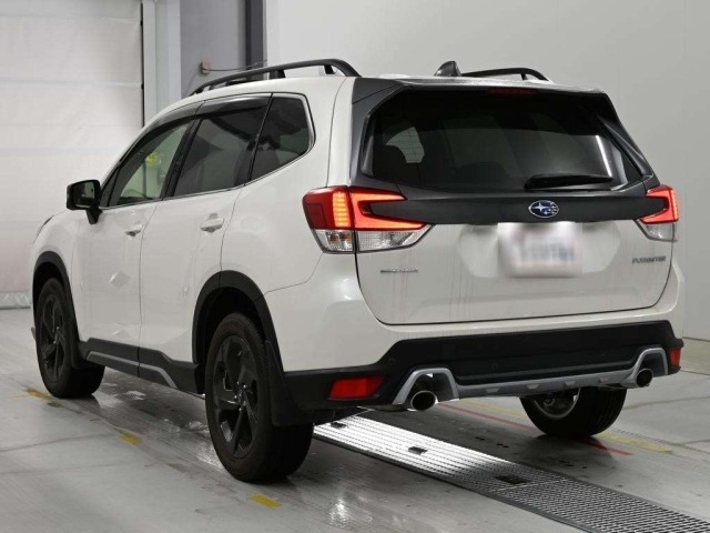 Subaru FORESTER 2021 7135218-6