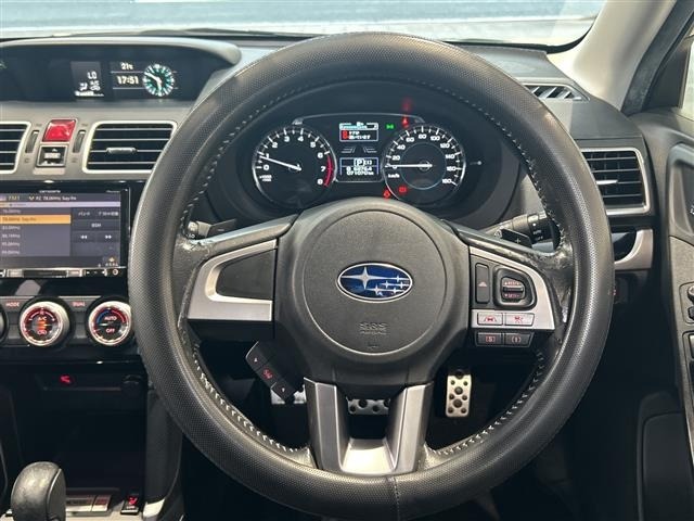 Subaru FORESTER 2016 7136078-3