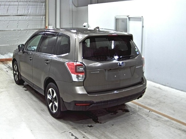 Subaru FORESTER 2016 7136124-0