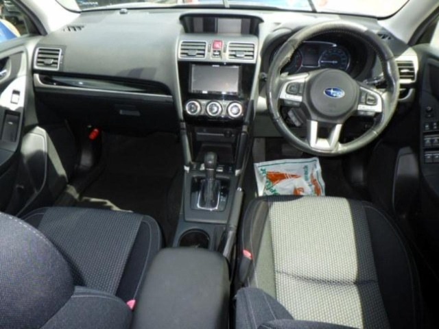 Subaru FORESTER 2016 7136124-2