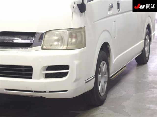 Toyota HIACE COMMUTER 2006 7137006-7