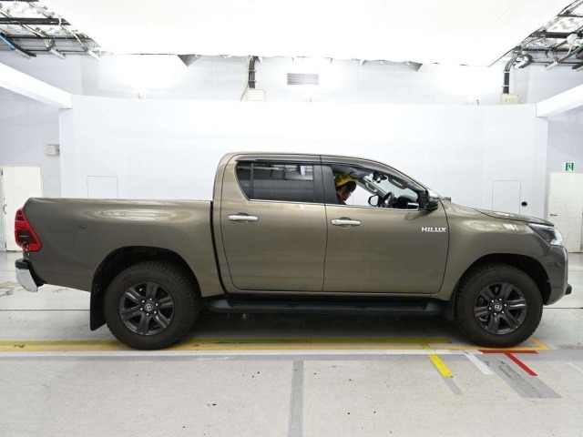 Toyota HILUX 2023 7125941-3