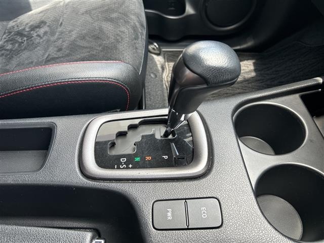 Toyota HILUX 2023 7126717-4