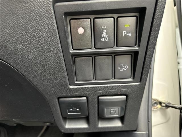 Toyota HILUX 2021 7126745-11