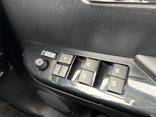 Toyota HILUX 2021 7126745-4