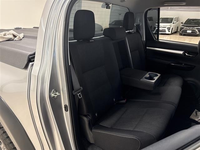 Toyota HILUX 2021 7126746-8