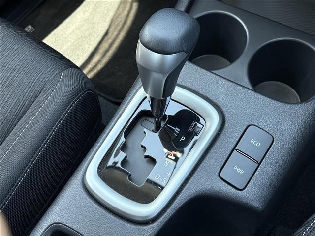 Toyota HILUX 2022 7126771-18