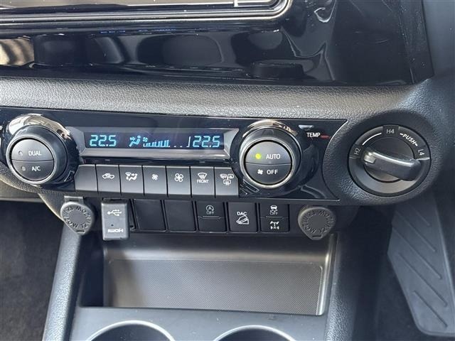 Toyota HILUX 2022 7126771-19