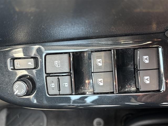 Toyota HILUX 2021 7126793-6