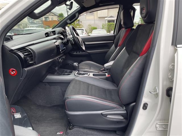 Toyota HILUX 2022 7126794-7
